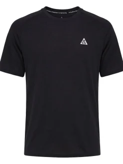 ACG Solar Chase Dri-FIT ADV tee