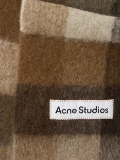 Alpaca blend scarf