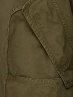 Canvas bomber