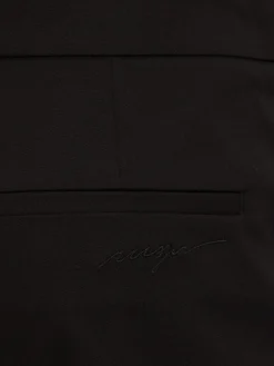 Capri pants