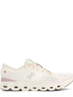 Cloud X 4 sneakers