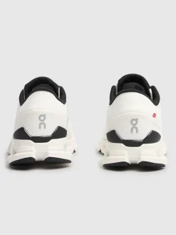 Cloud X 4 sneakers