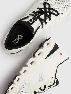 Cloud X 4 sneakers
