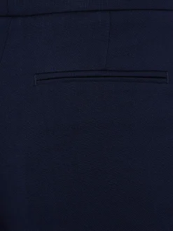 Cropped pants