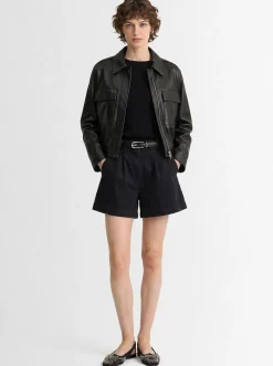 Denim pleated shorts