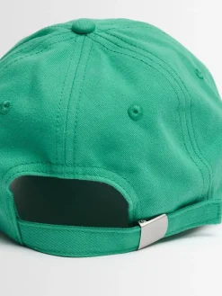 Embroidered cotton baseball hat