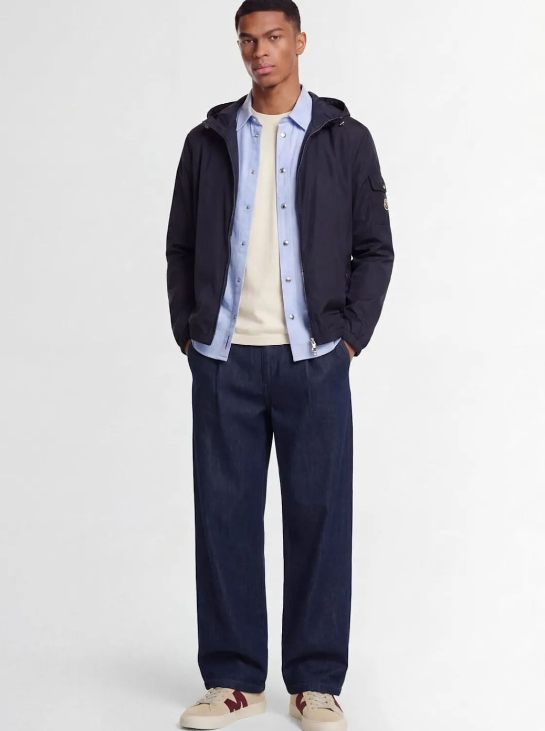 Etiache nylon hooded rain jacket