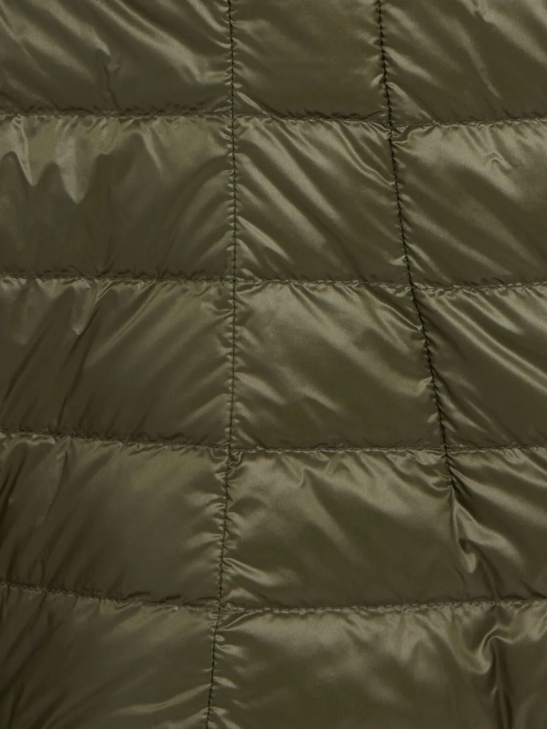 Geranium quilted nylon down jacket