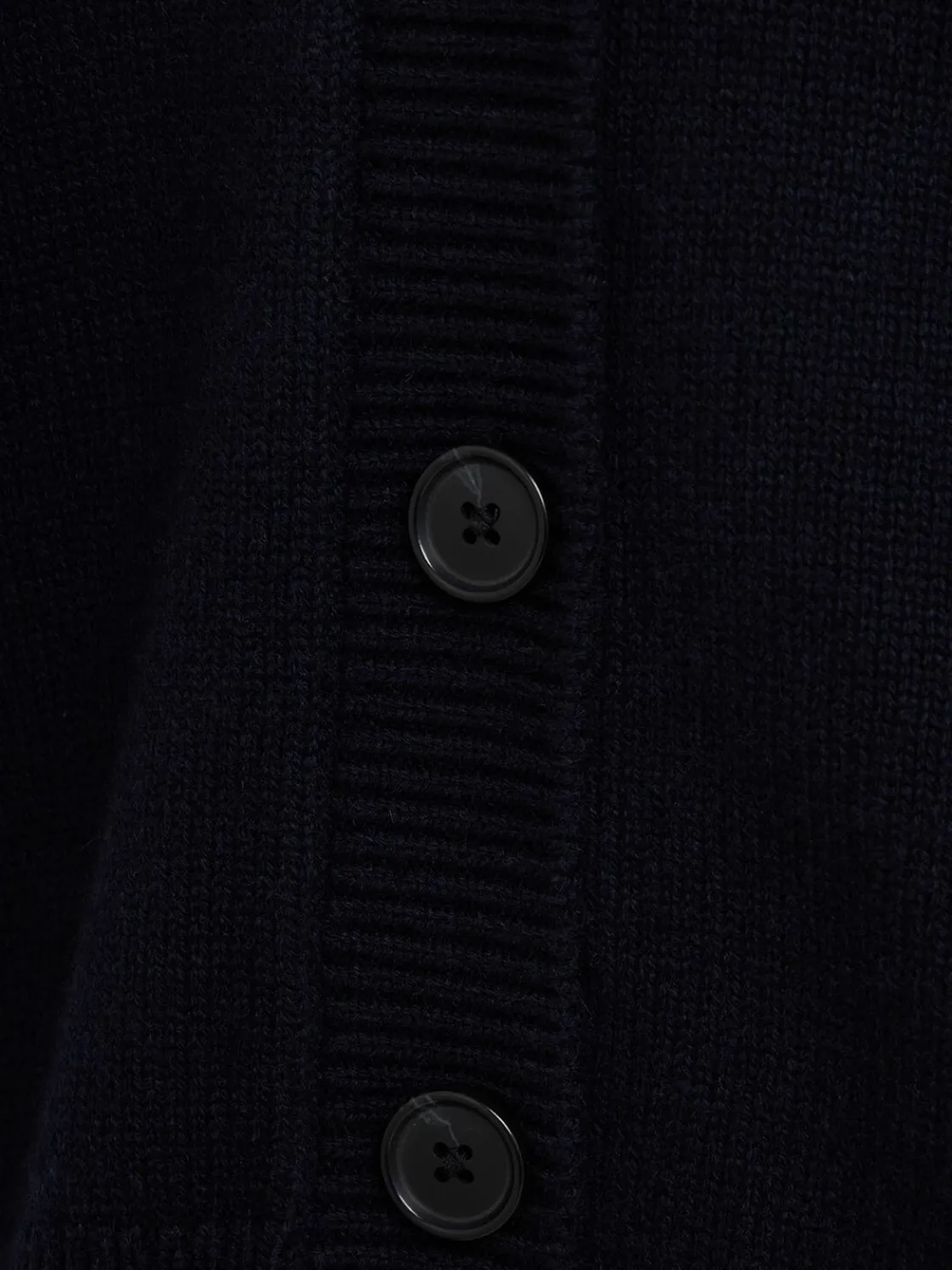 Heavy wool V-neck cardigan