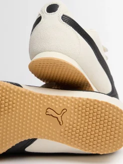 H-Street strap sneakers