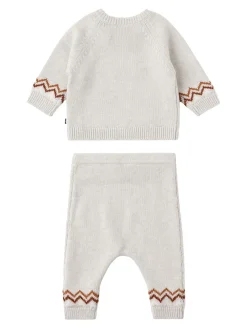 Knit t-shirt & pants