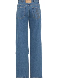 Layered baggy jeans