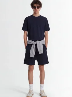 Lightweight t-shirt