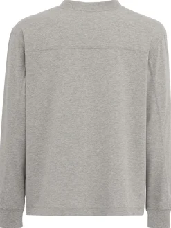 Long-sleeve t-shirt w/ pocket