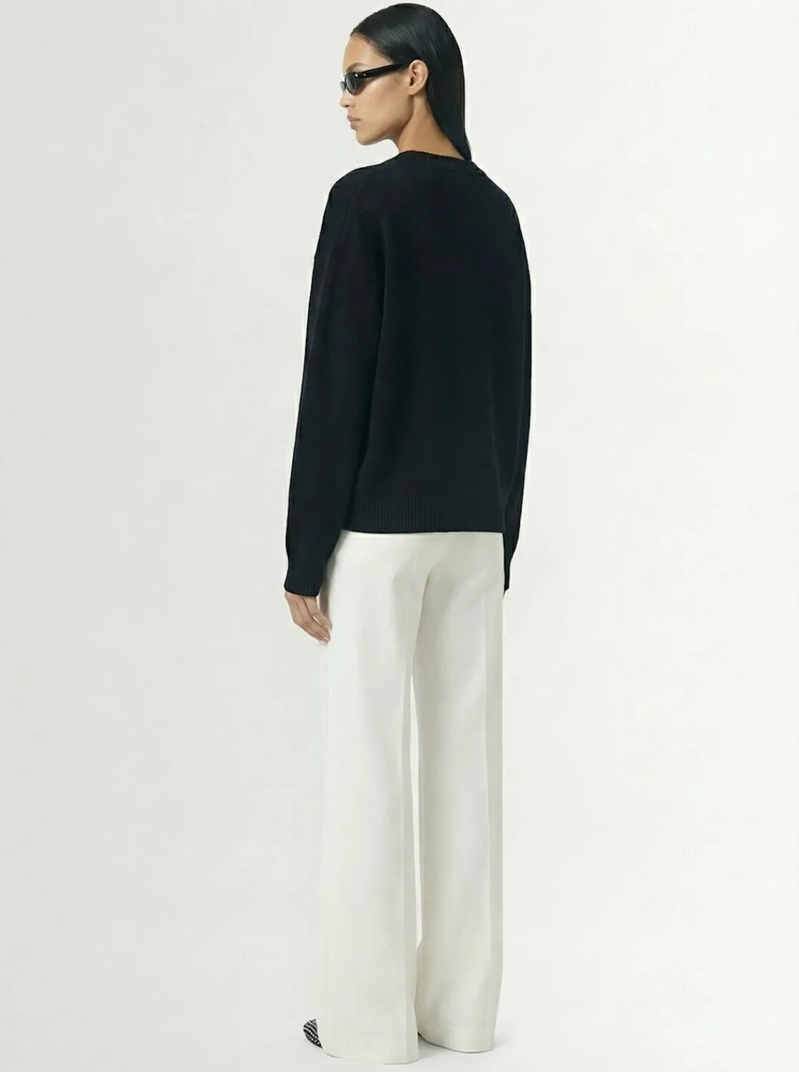 Maglia Zefiro in eco-cashmere con scollo a V