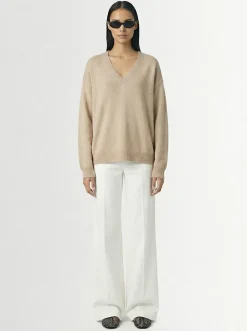 Maglia Zefiro in eco-cashmere con scollo a V