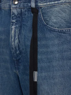 Modest 5-pocket relaxed bootcut jeans
