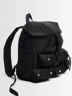 Nylon backpack w/pockets