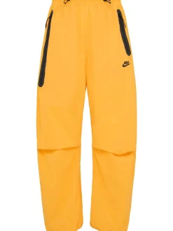 Pantaloni in techno