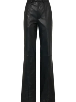 Pantaloni svasati in pelle