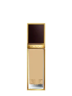 Shade & Illuminate Soft Foundation SPF50