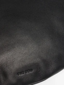 Small izzy light leather shoulder bag
