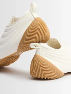 Sneakers Astra Ultra