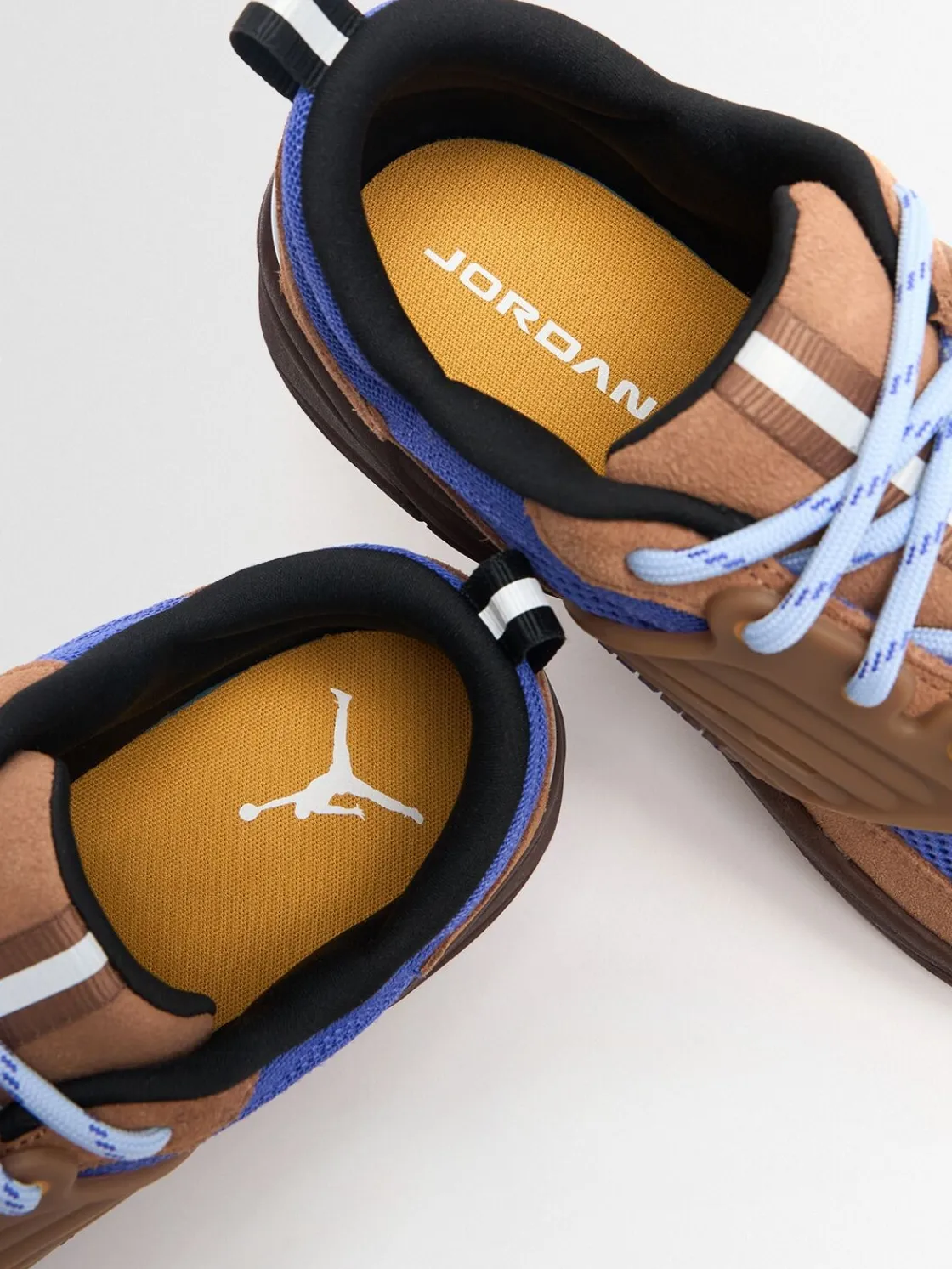 Sneakers Jordan Trunner SP