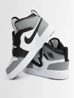 Sneakers Sky Jordan 1