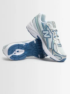 Sneakers stringate 740 in materiale sintetico