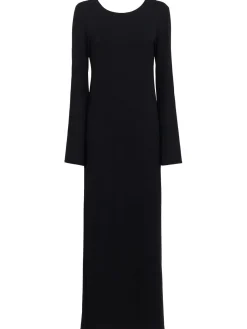 The long dress