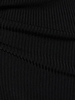 Vestito in maglia asimmetrico